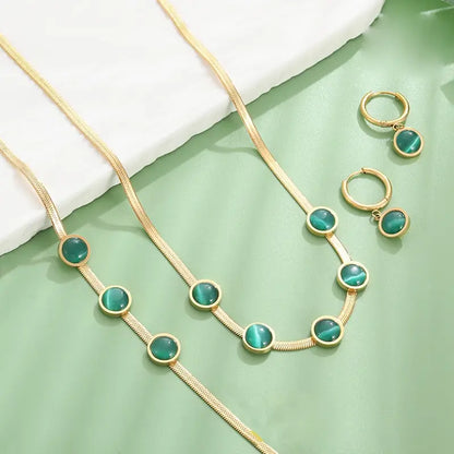 TrendyFrik™ Oval Green Crystal Pendant Necklace Set With Bracelet